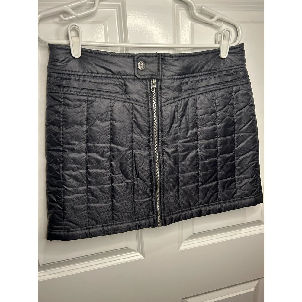 Athleta Toasty buns PermiLoft quilted Black skirt size 8